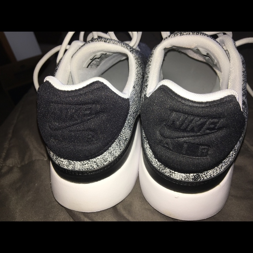 Nike shoes men’s - Picture 3 of 6